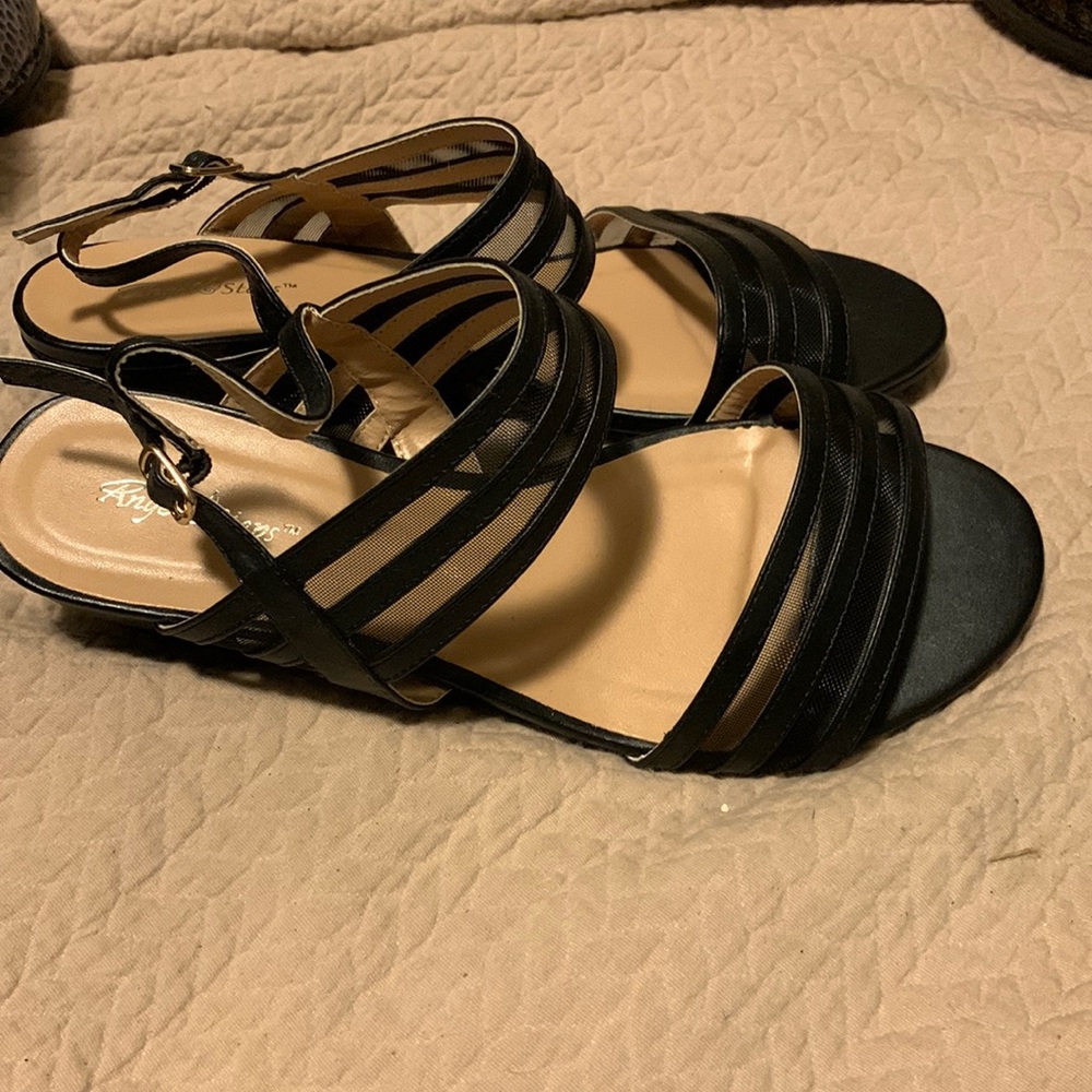 Black Angel Steps Dress Shoes